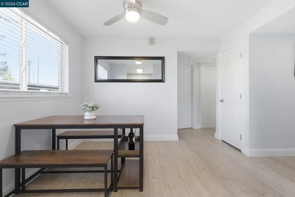 $2,800 | 102 Luna Grande Circle, Unit 5, Sacramento, CA 95834