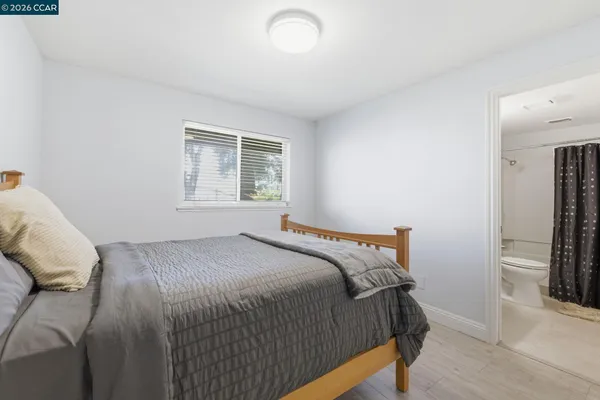 $2,800 | 102 Luna Grande Circle, Unit 5, Sacramento, CA 95834