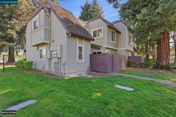 $2,800 | 102 Luna Grande Circle, Unit 5, Sacramento, CA 95834
