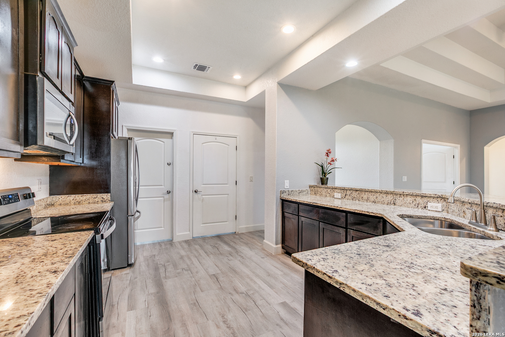 470 Blue Quail Lytle, TX 78052 - Photo 15 of 36