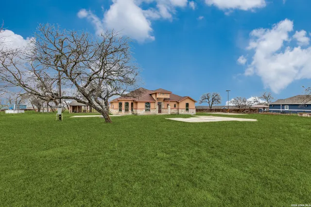 $635,000 | 470 Blue Quail, Lytle, TX 78052