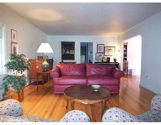 66 Crescent Road Longmeadow, MA 01106 - Photo 9 of 24 Gallery Image 9