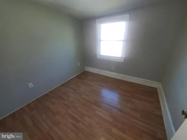 $1,300 | 1736 Fairview Street, Reading, PA 19606