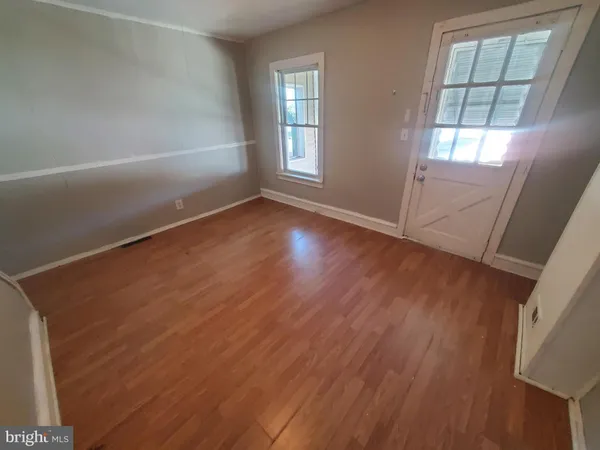 $1,300 | 1736 Fairview Street, Reading, PA 19606