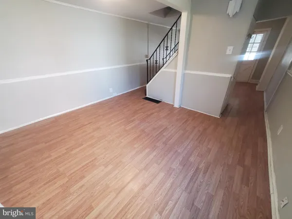$1,300 | 1736 Fairview Street, Reading, PA 19606