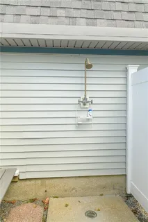 $929,000 | 31 Avice Street, Narragansett, RI 02882