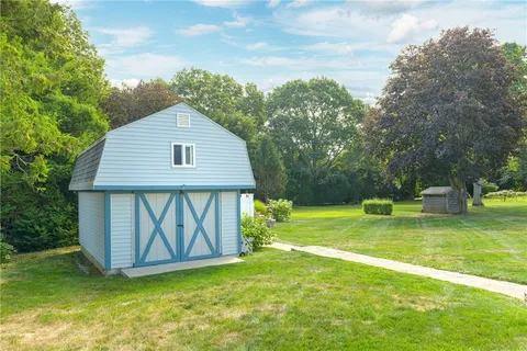 $929,000 | 31 Avice Street, Narragansett, RI 02882