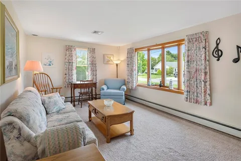 $929,000 | 31 Avice Street, Narragansett, RI 02882