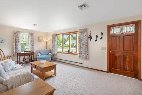 $929,000 | 31 Avice Street, Narragansett, RI 02882