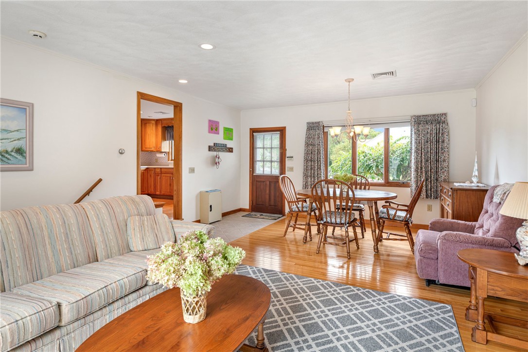 31 Avice Street Narragansett, RI 02882 - Photo 29 of 39