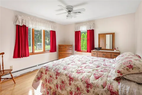 $929,000 | 31 Avice Street, Narragansett, RI 02882