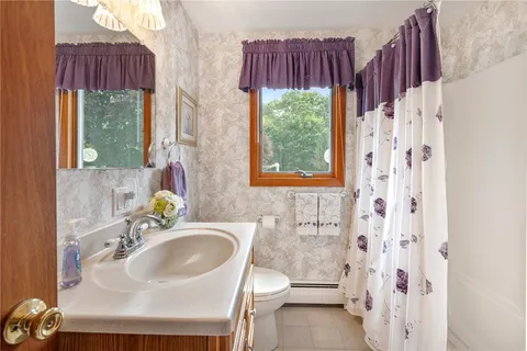 $929,000 | 31 Avice Street, Narragansett, RI 02882