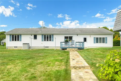 $929,000 | 31 Avice Street, Narragansett, RI 02882