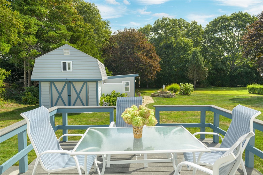 31 Avice Street Narragansett, RI 02882 - Photo 7 of 39