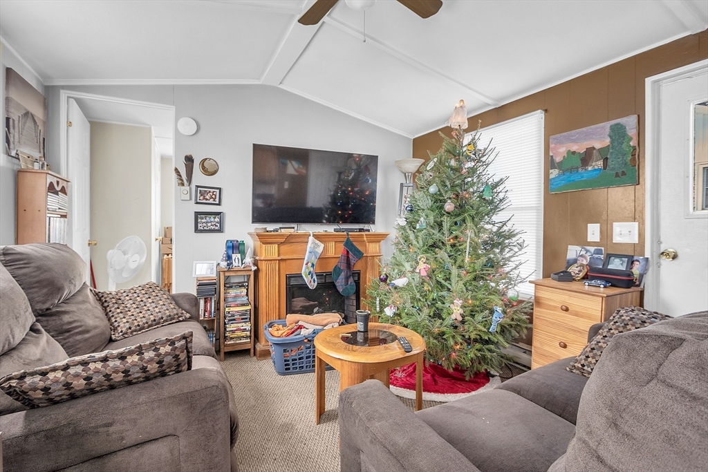 27-29 Catacunemaug Road Shirley, MA 01464 - Photo 27 of 35 Gallery Image 27