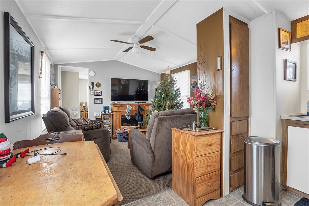 27-29 Catacunemaug Road Shirley, MA 01464 - Photo 29 of 35 Gallery Image 29
