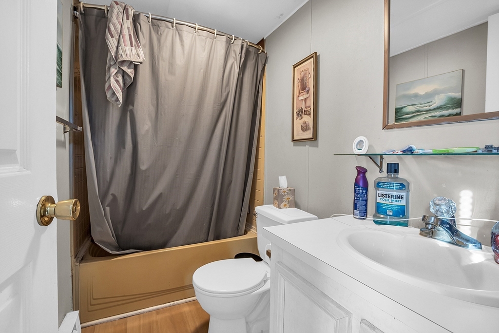 27-29 Catacunemaug Road Shirley, MA 01464 - Photo 31 of 35 Gallery Image 31