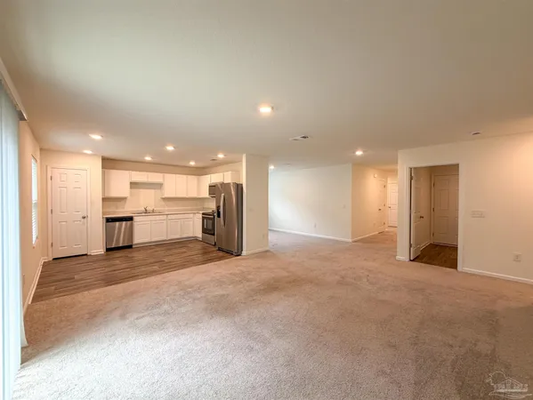 $1,850 | 6509 June Bug Drive, Milton, FL 32583