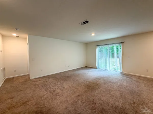 $1,850 | 6509 June Bug Drive, Milton, FL 32583
