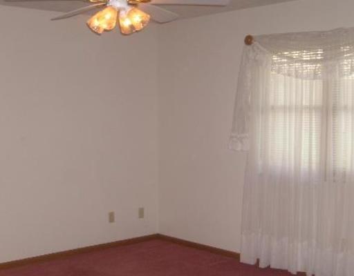 1358 Elizabeth Court, Unit 71 Springfield, OH 45503 - Photo 11 of 12