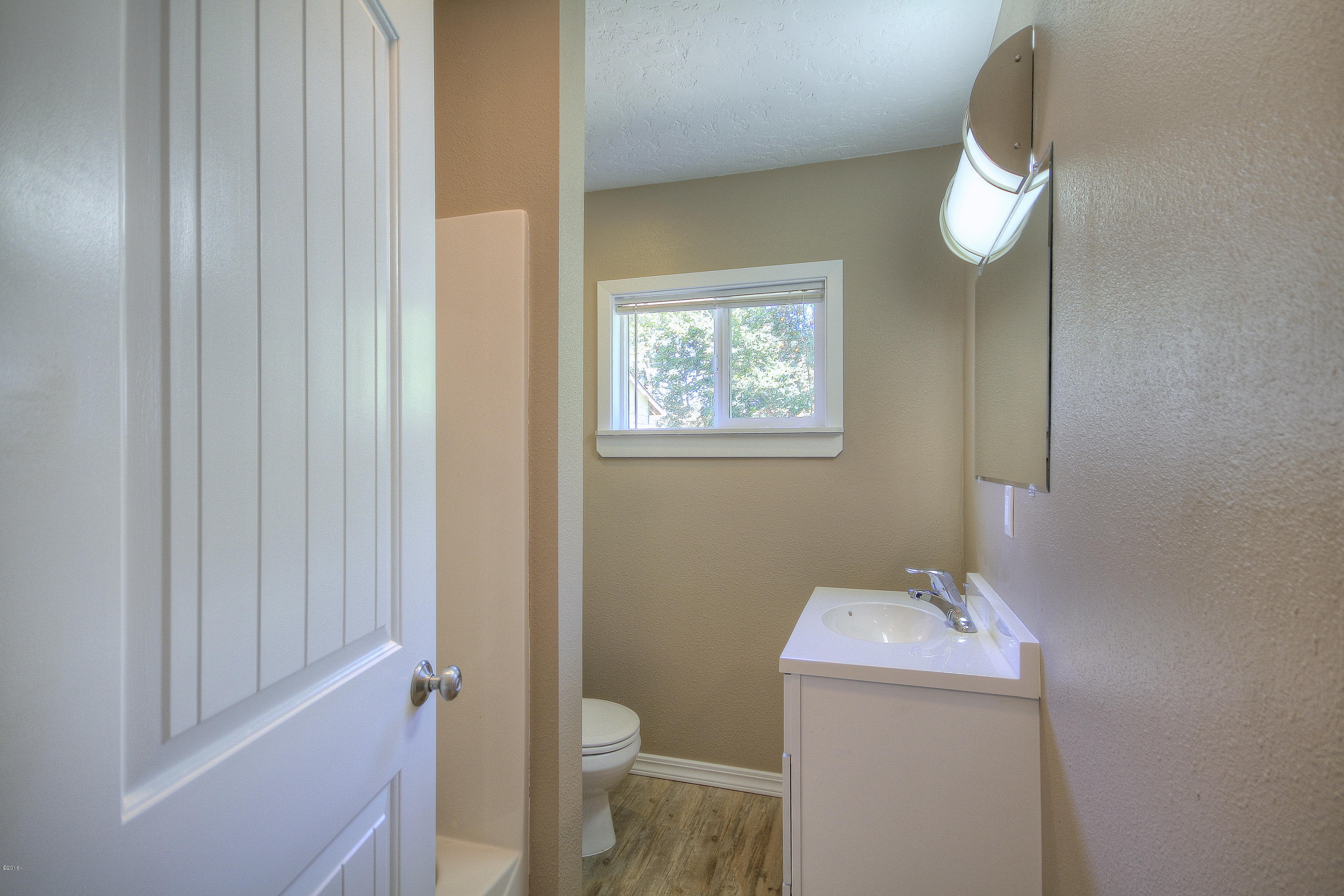 2050 Southeast Ammon Road Toledo, OR 97391 - Photo 20 of 27 20-IMG_0510_1_2-Edit-12