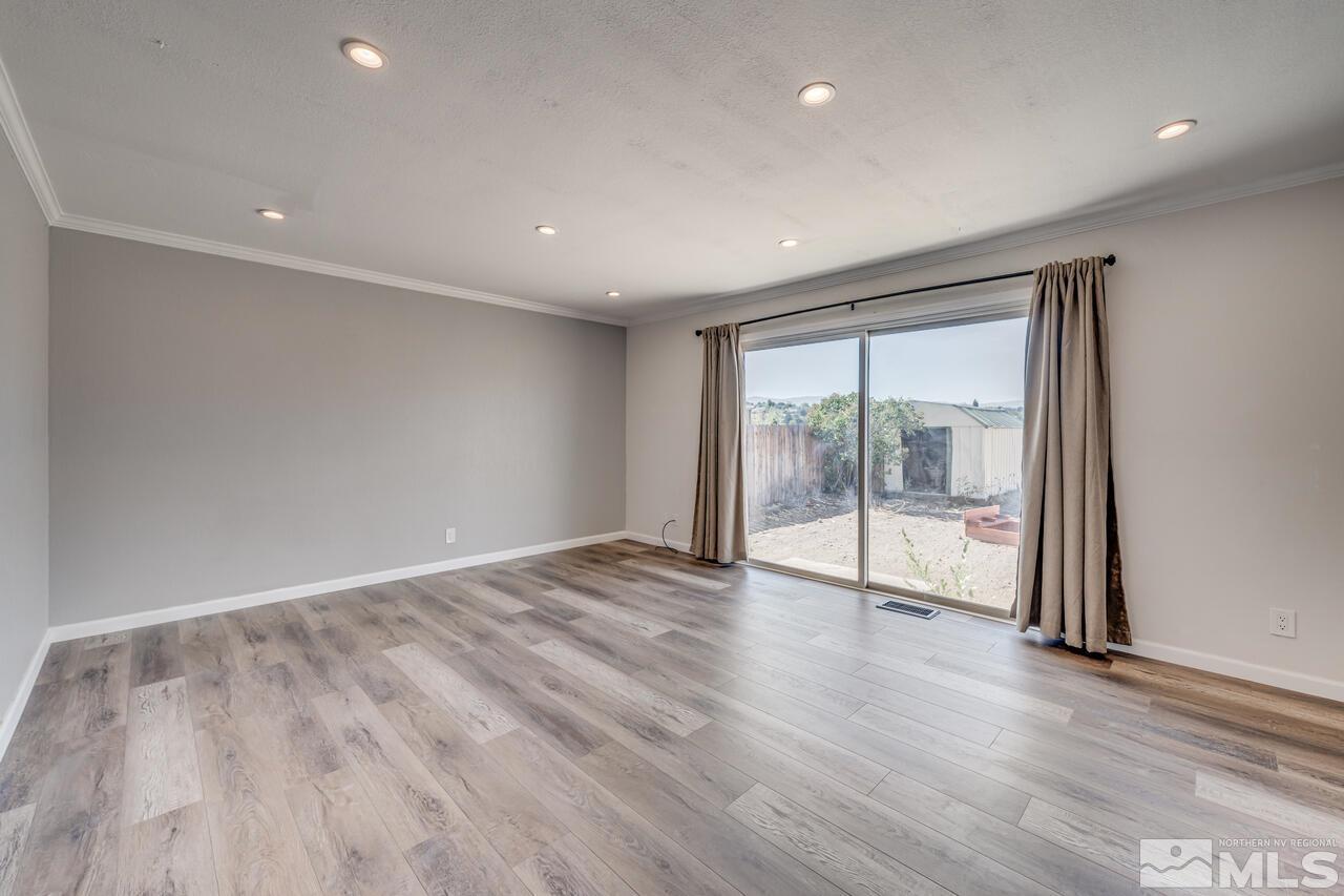3369 Heights Reno, NV 89503 - Photo 10 of 29 Photo 10