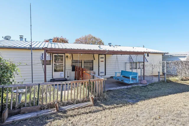 $145,000 | 239 Francklyn Drive, Howardwick, TX 79226
