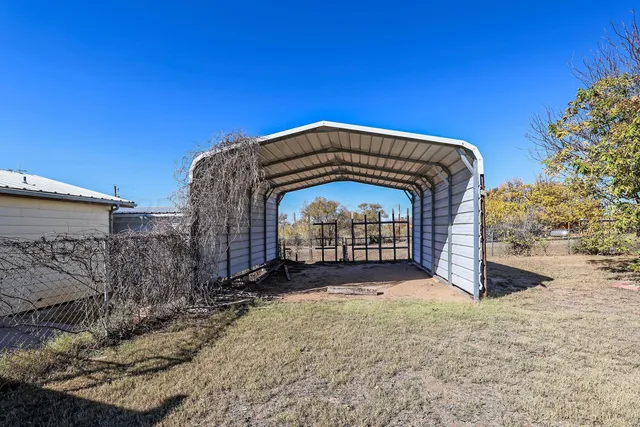 $145,000 | 239 Francklyn Drive, Howardwick, TX 79226