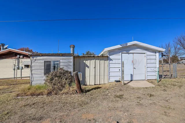 $145,000 | 239 Francklyn Drive, Howardwick, TX 79226