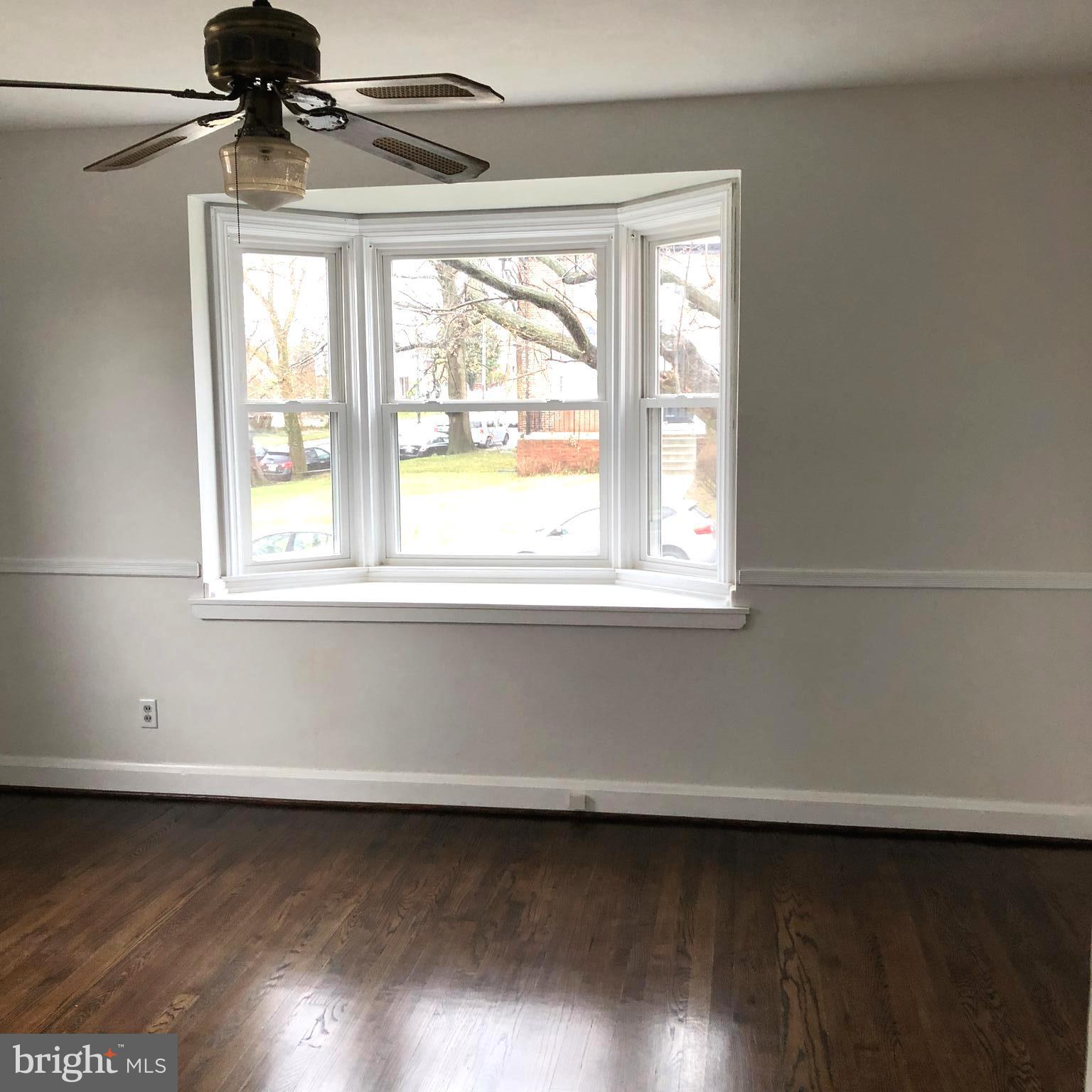 3601 Delverne Road Baltimore, MD 21218 - Photo 4 of 15 Dining Room