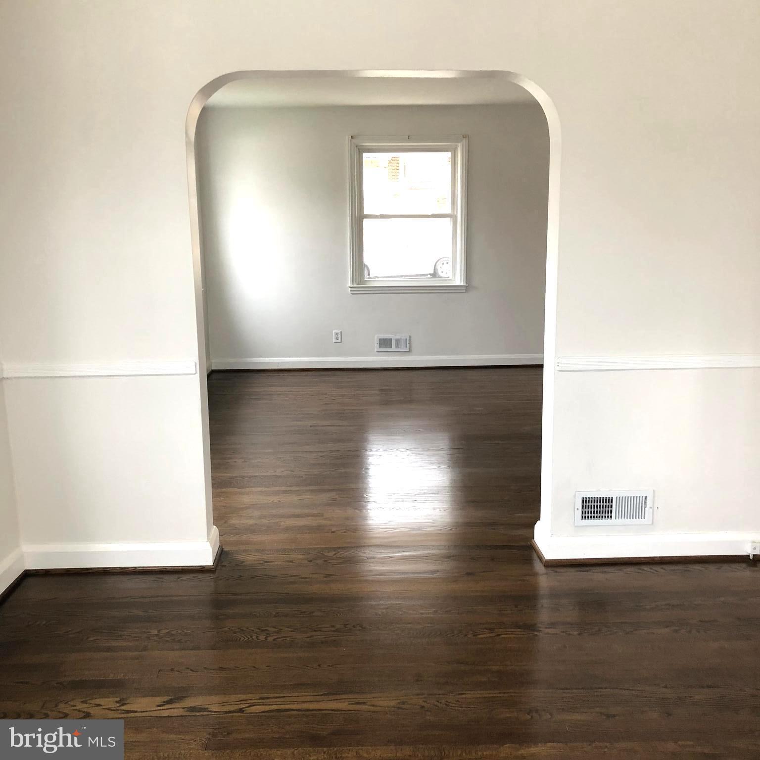 3601 Delverne Road Baltimore, MD 21218 - Photo 6 of 15 Dining Room