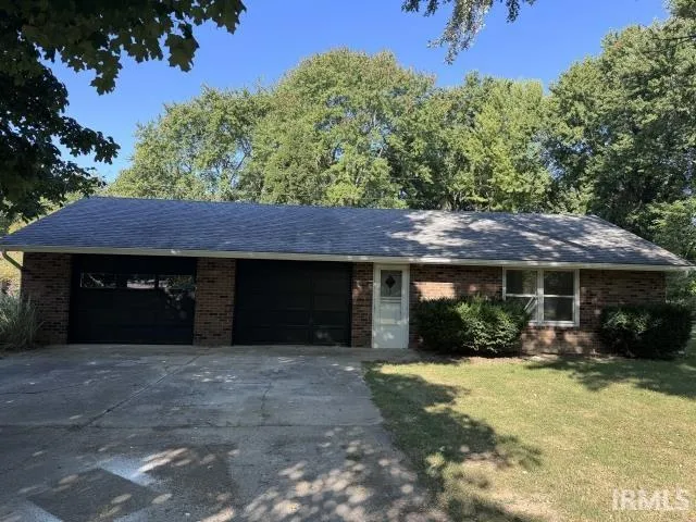 $1,050 | 8436 Highway 32, Anderson, IN 46017