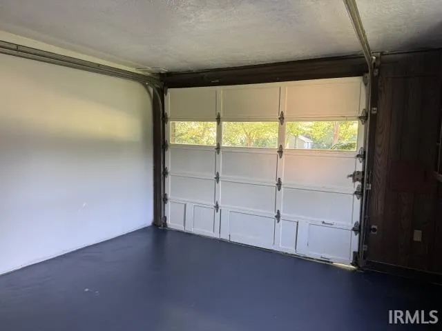 $1,050 | 8436 Highway 32, Anderson, IN 46017