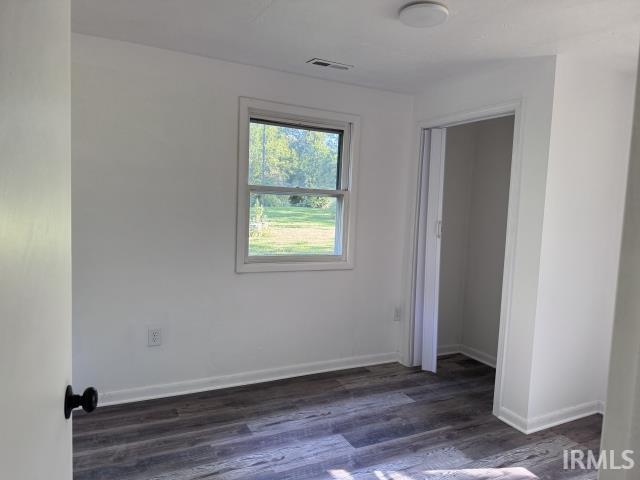 8436 Highway 32 Anderson, IN 46017 - Photo 8 of 25