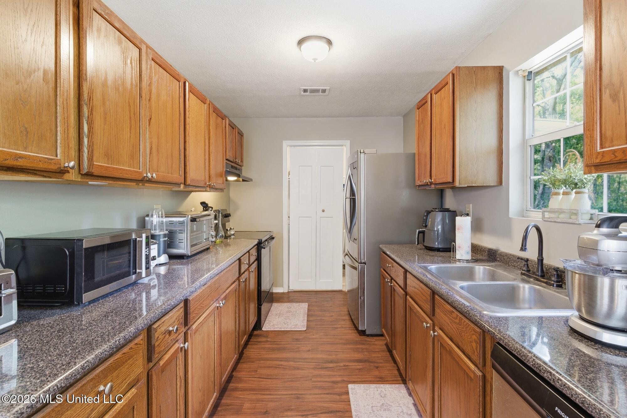 198 Leffler Road Hattiesburg, MS 39401 - Photo 12 of 43 12_dsc09232