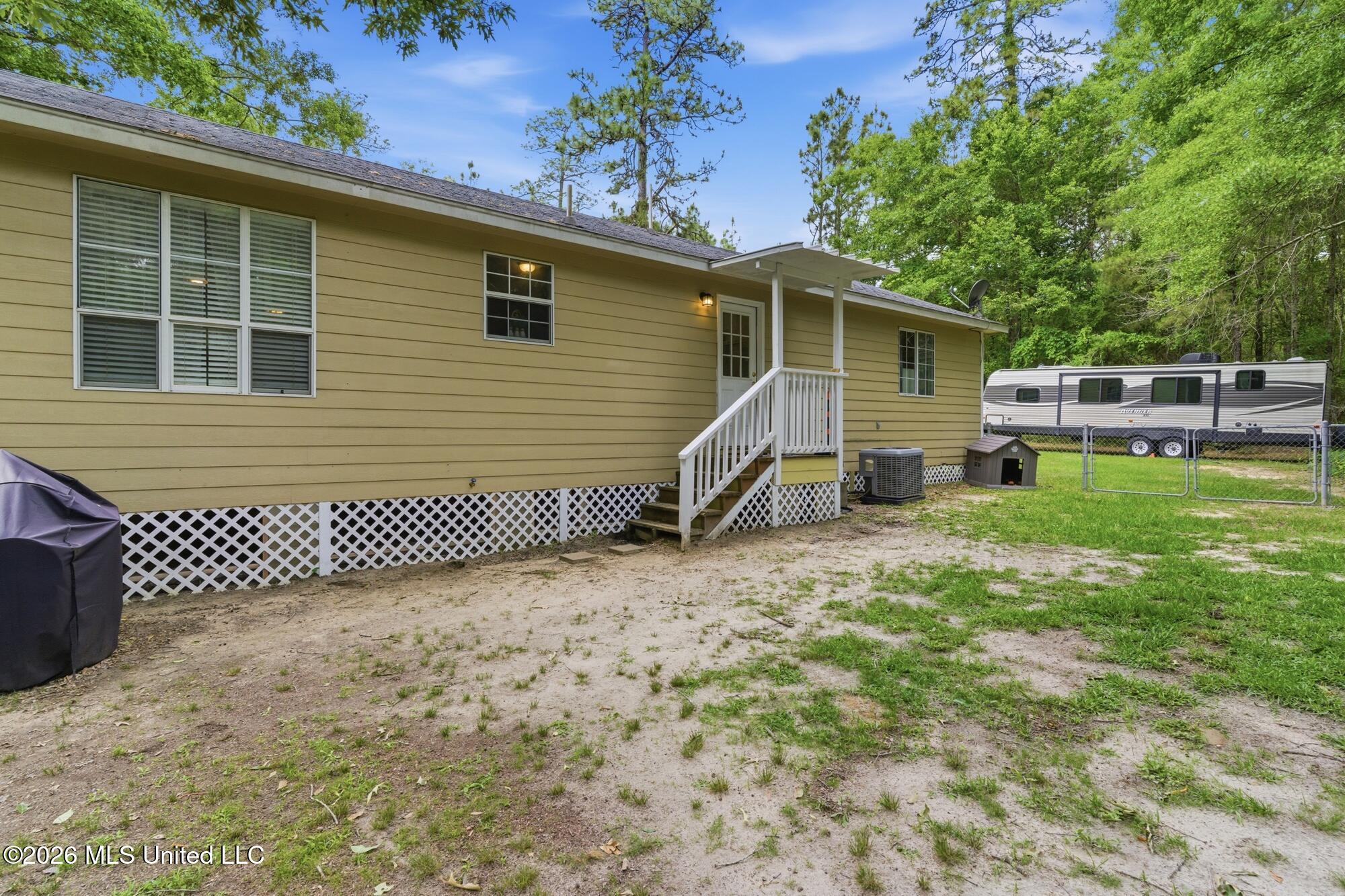 198 Leffler Road Hattiesburg, MS 39401 - Photo 32 of 43 32_dsc09298
