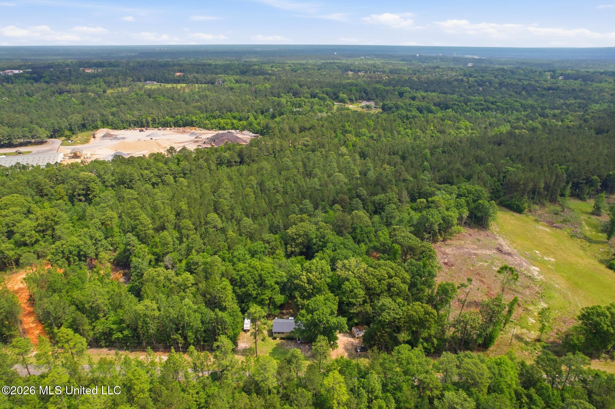 198 Leffler Road Hattiesburg, MS 39401 - Photo 37 of 43 37_dji_0026