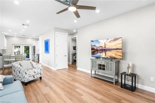 $3,100 | 10004 Connecticut Street, Bonita Springs, FL 34135