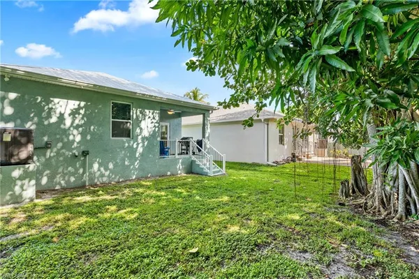 $3,100 | 10004 Connecticut Street, Bonita Springs, FL 34135