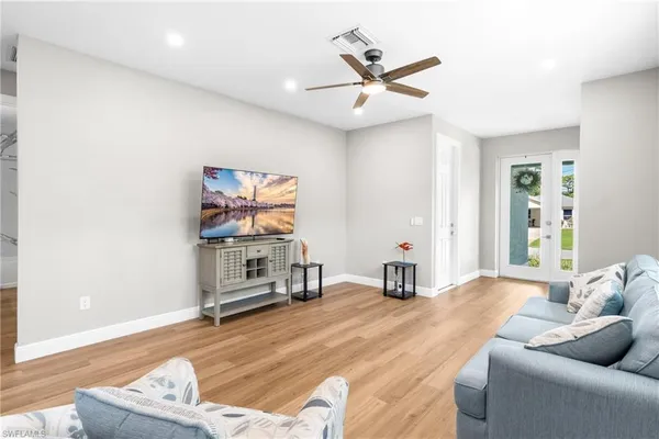 $3,100 | 10004 Connecticut Street, Bonita Springs, FL 34135