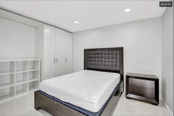 $399,000 | 2415 West 67th Place, Unit 811, Hialeah, FL 33016