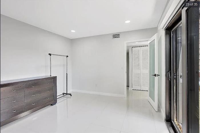 2415 West 67th Place, Unit 811 Hialeah, FL 33016 - Photo 27 of 53