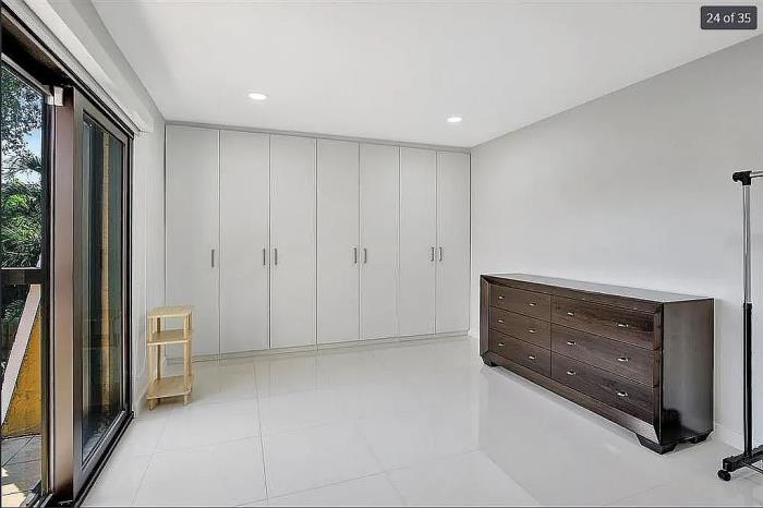 2415 West 67th Place, Unit 811 Hialeah, FL 33016 - Photo 28 of 53