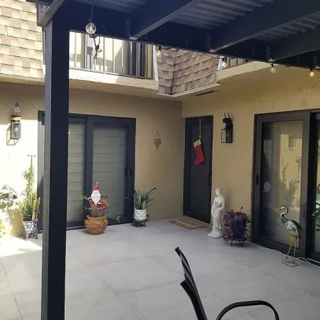 $399,000 | 2415 West 67th Place, Unit 811, Hialeah, FL 33016