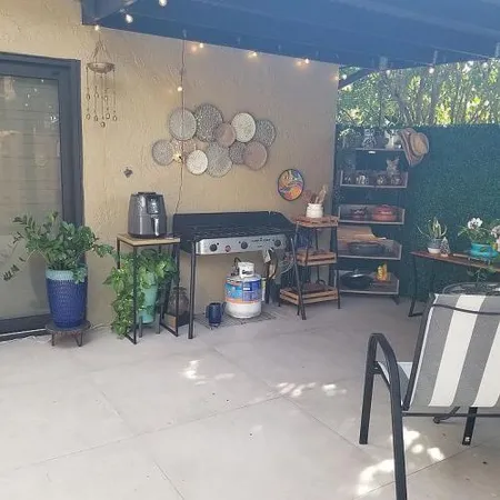 $399,000 | 2415 West 67th Place, Unit 811, Hialeah, FL 33016