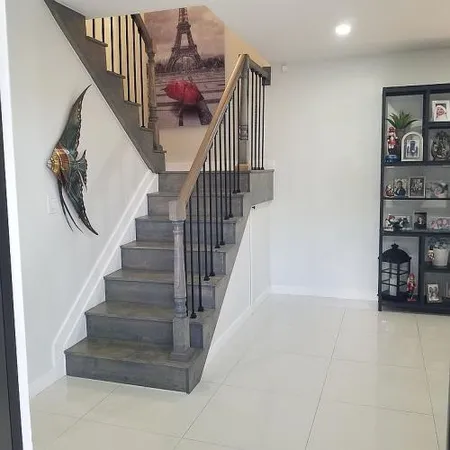 $399,000 | 2415 West 67th Place, Unit 811, Hialeah, FL 33016