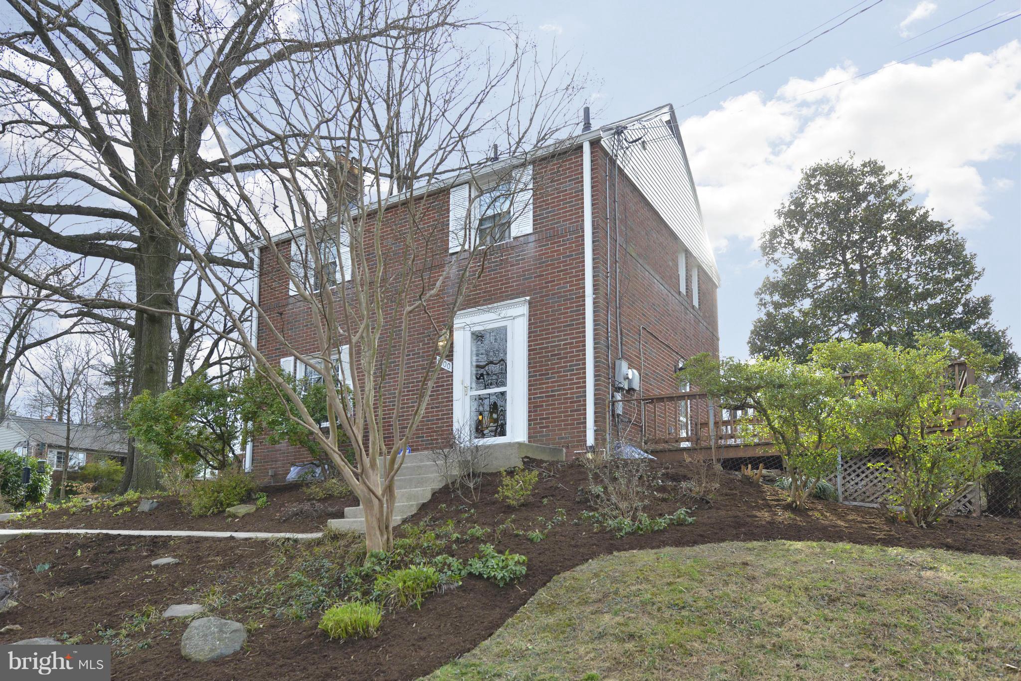 9100 Sudbury Road Silver Spring, MD 20901 - Photo 3 of 30 a view of a front of a house with a yard