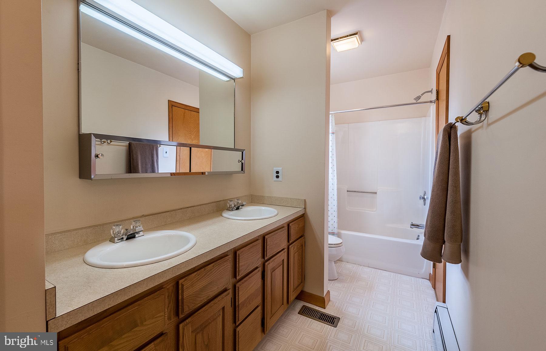 475 Salina Road Sewell, NJ 08080 - Photo 27 of 44 Gallery Image 27
