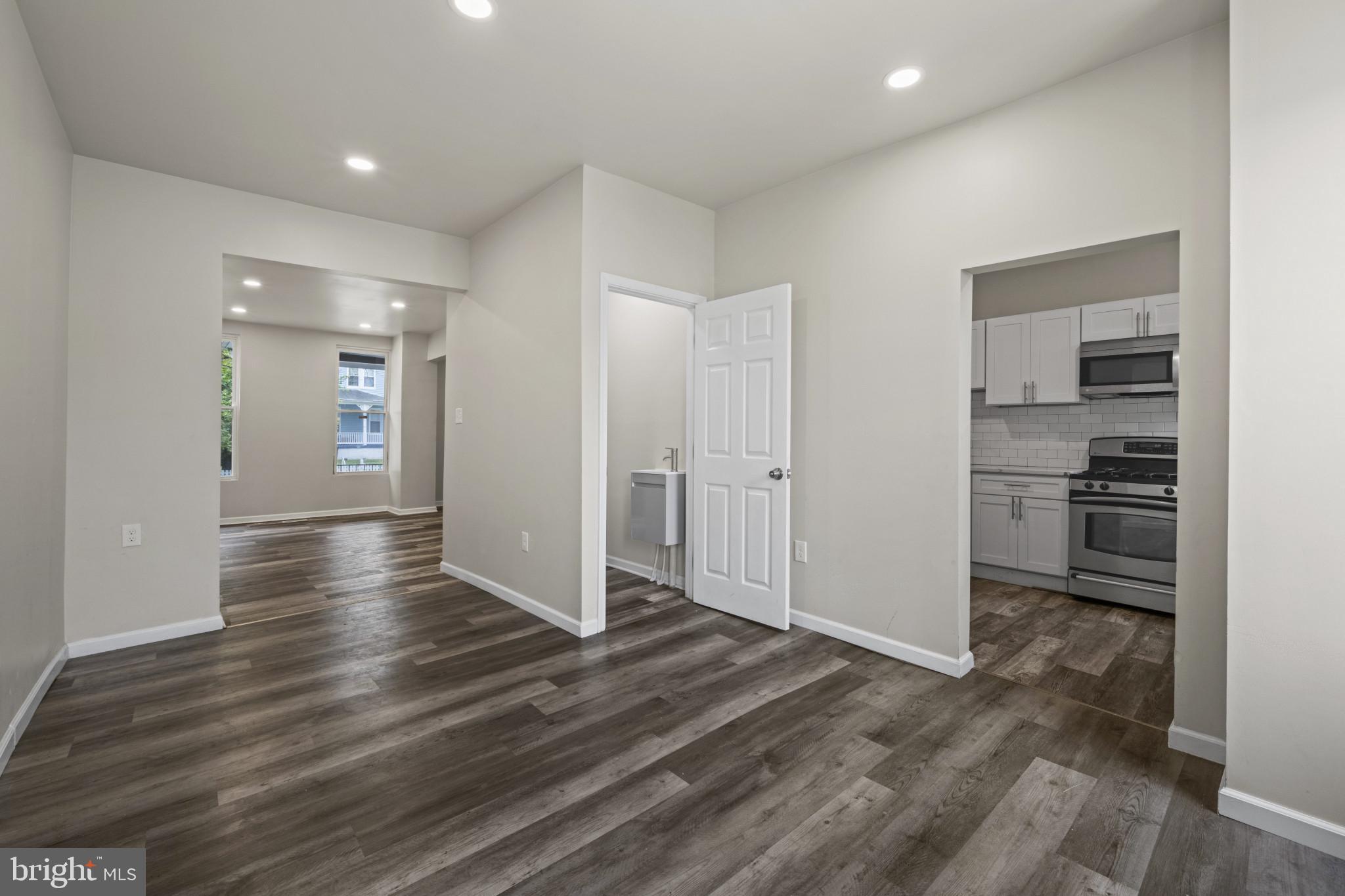 3030 Windsor Avenue Baltimore, MD 21216 - Photo 9 of 34 Dining Room