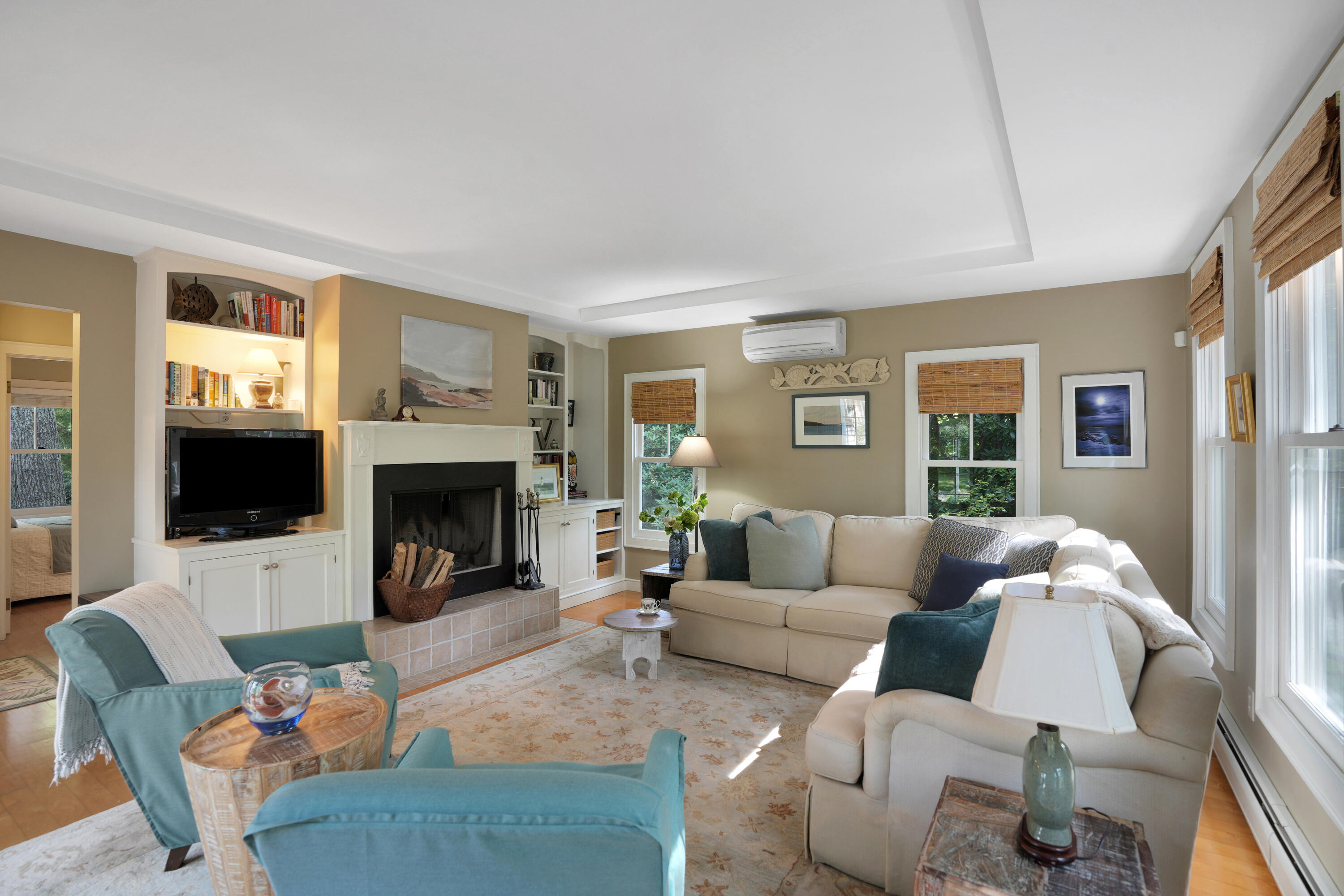 9 Grovedale Road Oak Bluffs, MA 02557 - Photo 11 of 28 9 Grovedale Rd-12